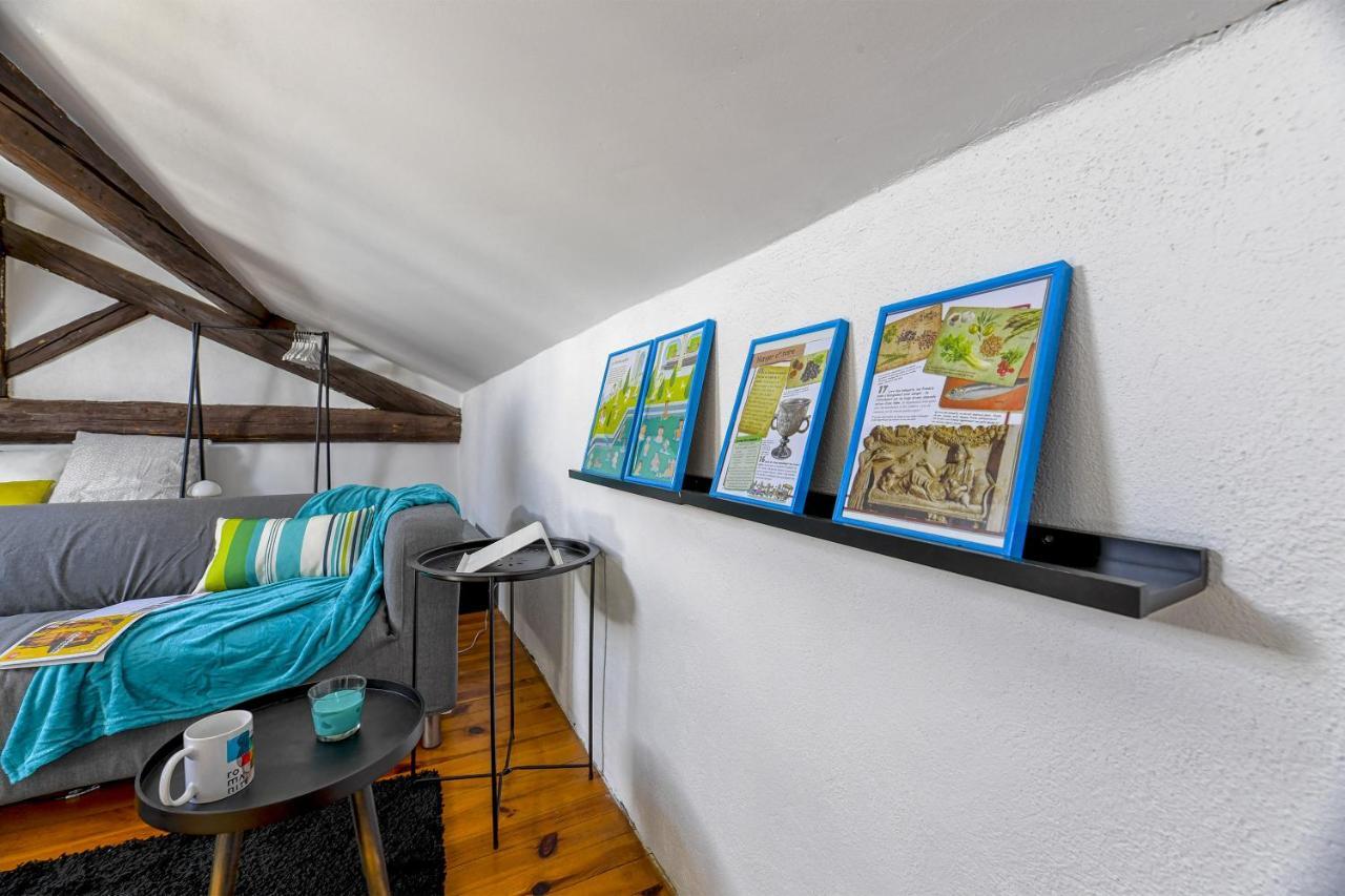 Romanite Apartment